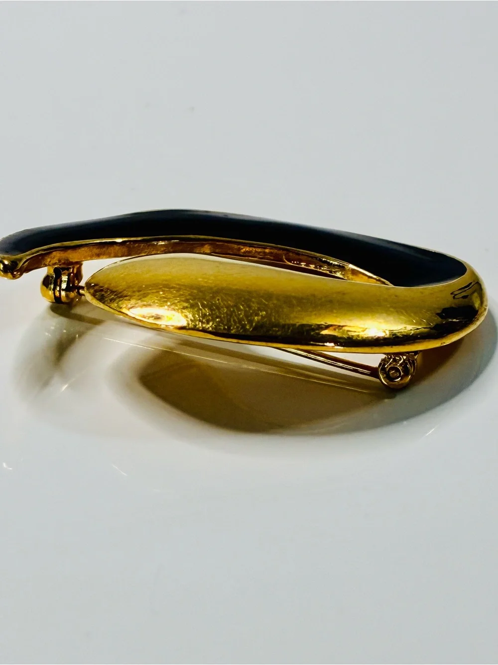 VTG 80s Monet Gold and Black Swirl Enamel Minimalist Brooch